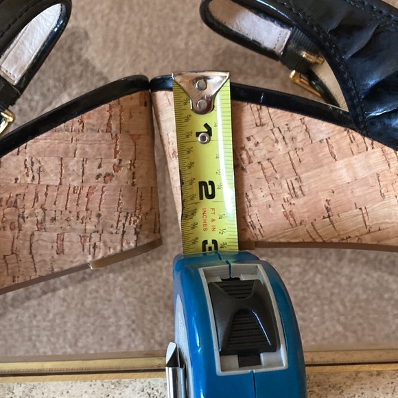 Michael Kors wedge sandal with peep toe will - Picture 8 of 11